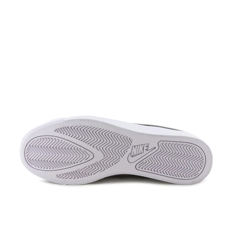 Deportiva negro COURTROYALE Nike