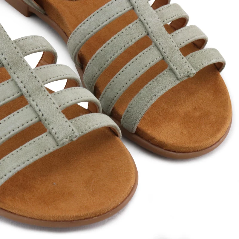 Sandalia verde gris LOKE Unisa
