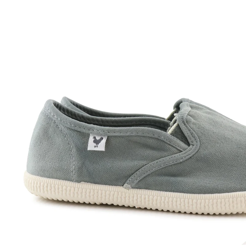 Zapatilla gris 7UNO Walk in Pitas