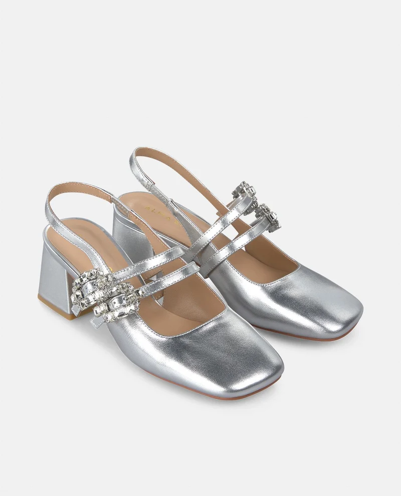 ZAPATO TACÓN HEBILLAS