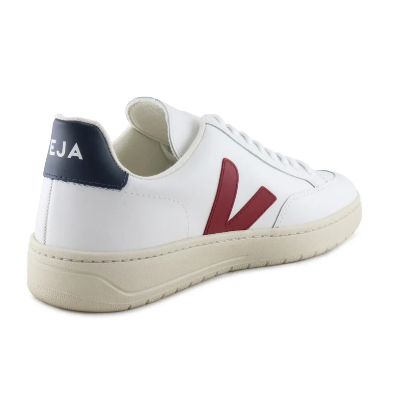 Deportiva blanco/burdeos V12 Veja