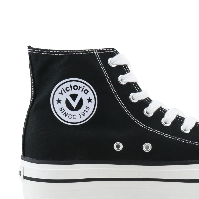 Bota negra 61101 Victoria