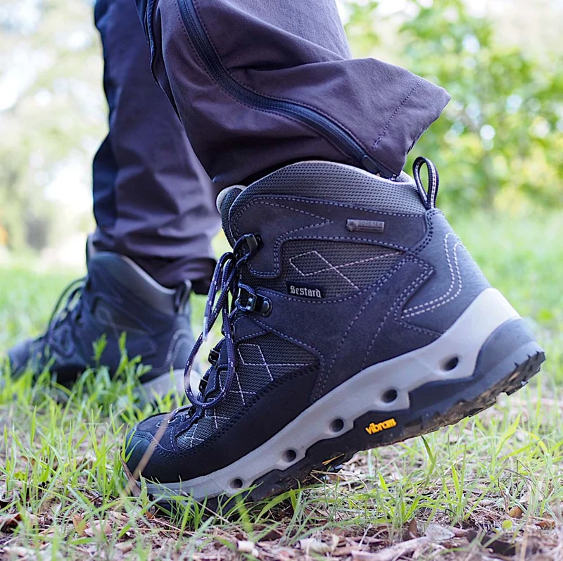 Botas de montaña y trekking Hombre Bestard Gravity Mid Gore-Tex Gris