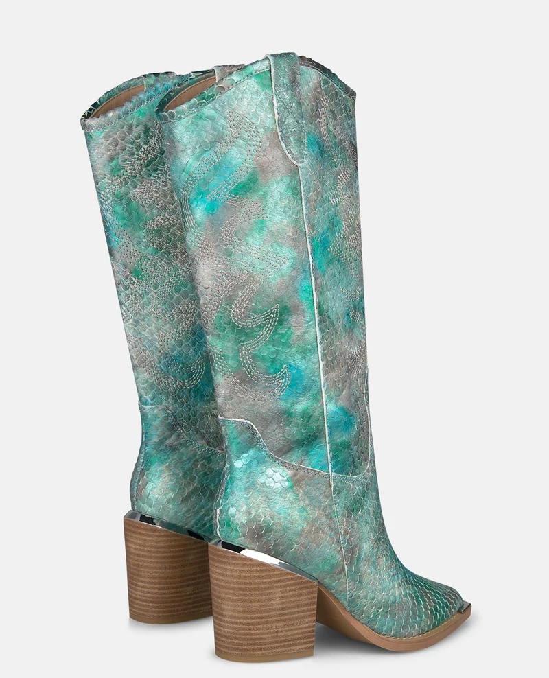BOTA CAMPERA
