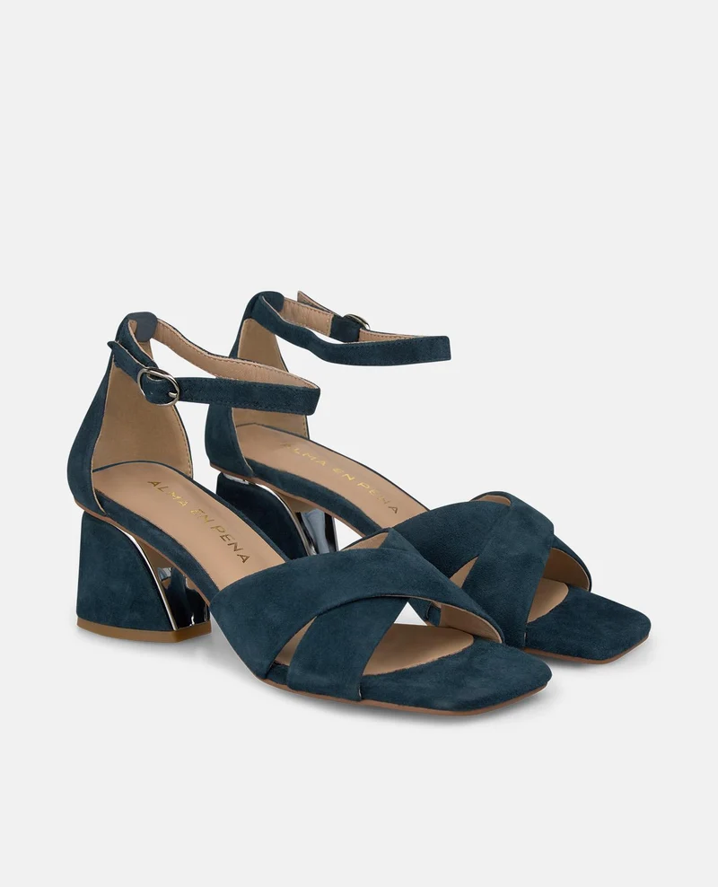 SANDALIA CLASICA TIRAS