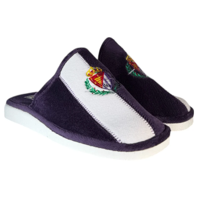 Zapatillas Real Valladolid CF