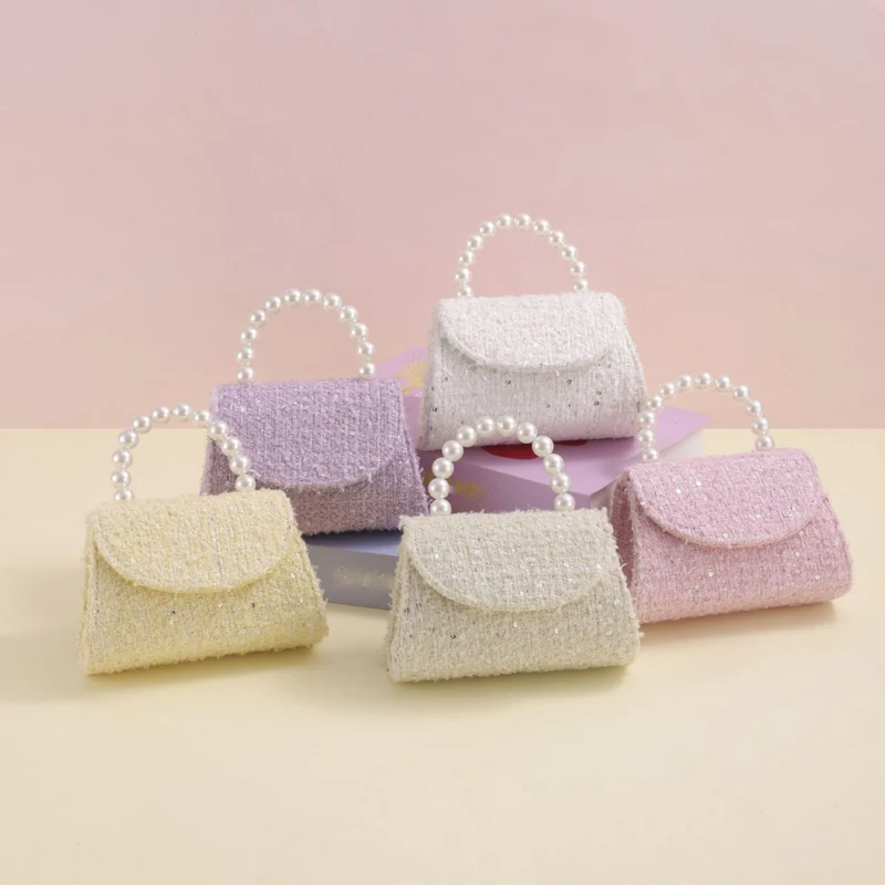 Miomu Bolso con Asa de Perlas y Cadena Dorada