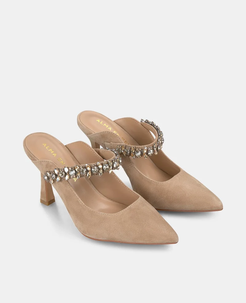 ZAPATO DESTALONADO PEDRERÍA