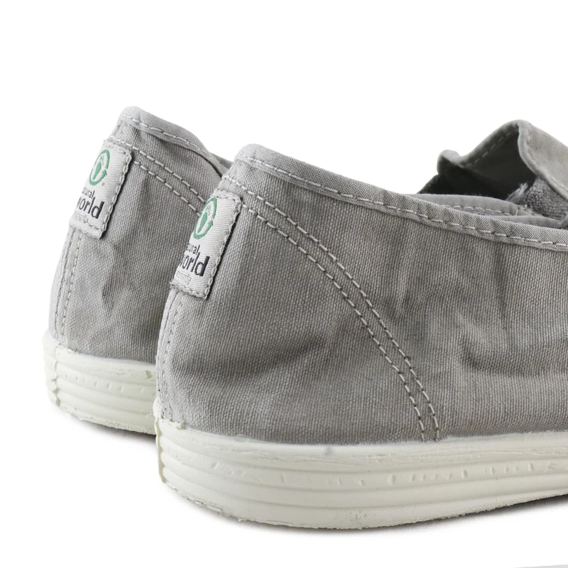 Zapatilla gris claro lavado LONA315 Natural World