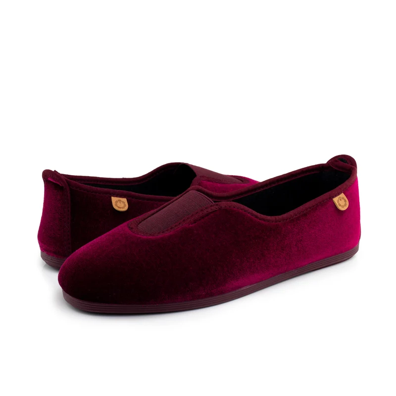 Zapatilla casa burdeos 55312 La Cadena