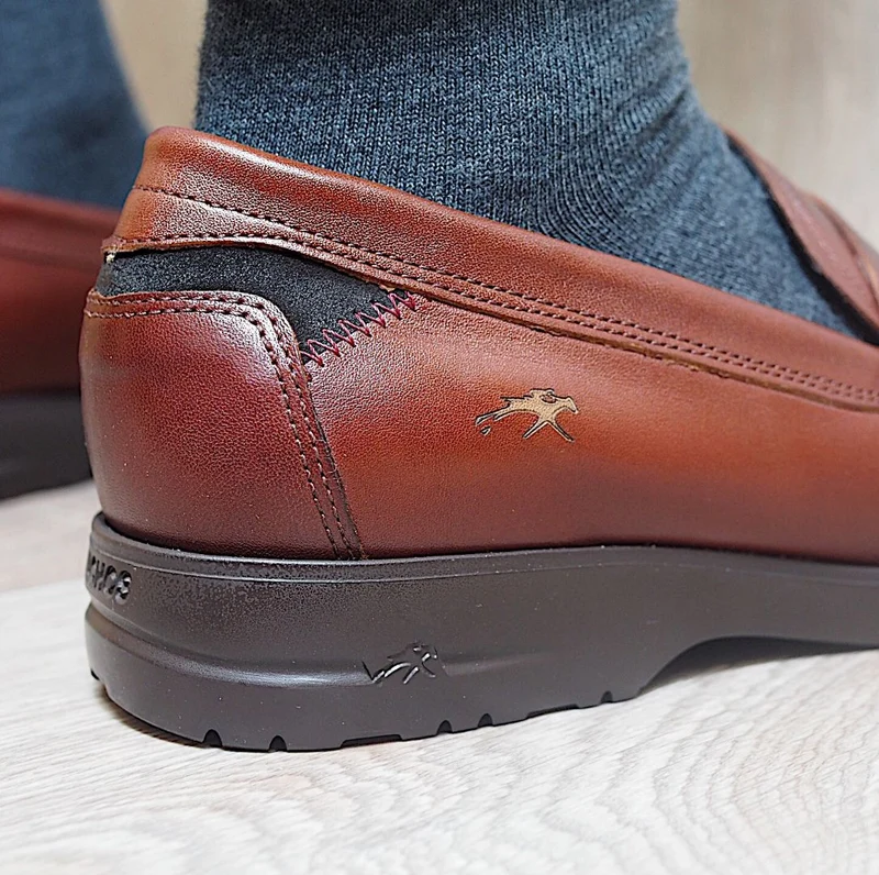 Zapatos Fluchos F0925 Café