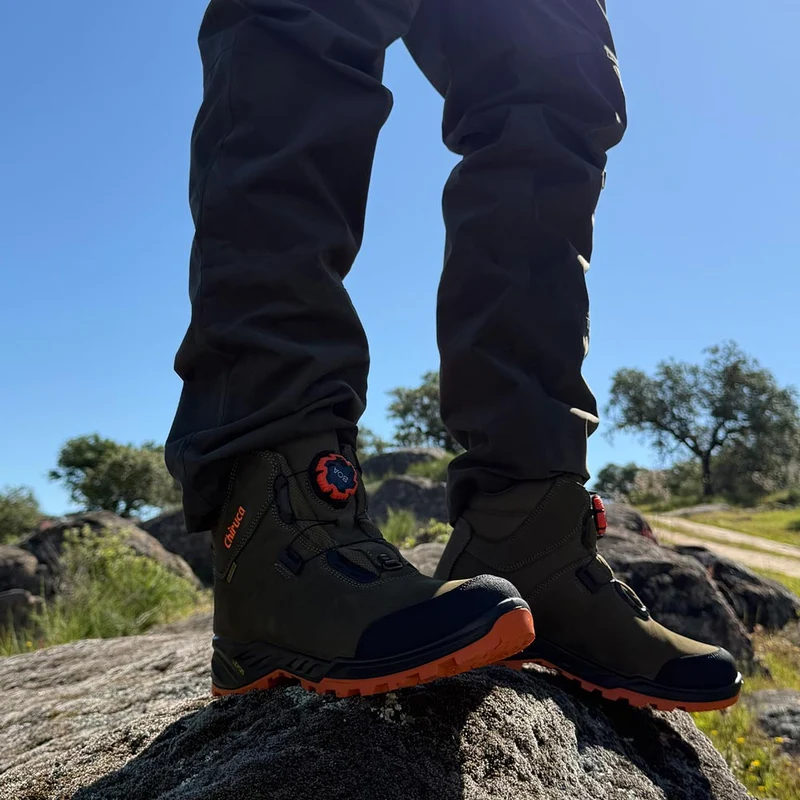 Botas de montaña y trekking Unisex Chiruca Alano Force Boa Hi Vis 08 Gore-Tex Verde