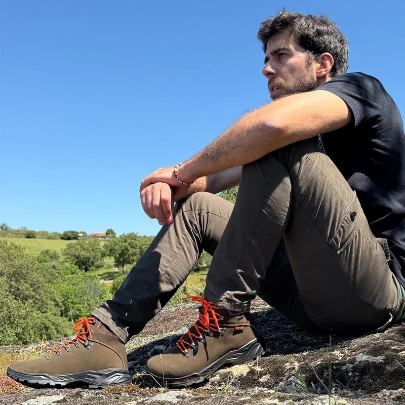 Botas de montaña y trekking Unisex Chiruca La Valenciana 01 Gore-Tex Verde