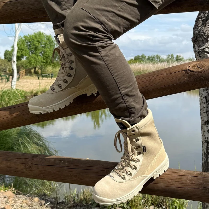 Botas de montaña y trekking Unisex Chiruca Sabana 04 Beige