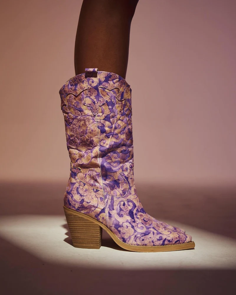 MEDIA BOTA BORDADOS