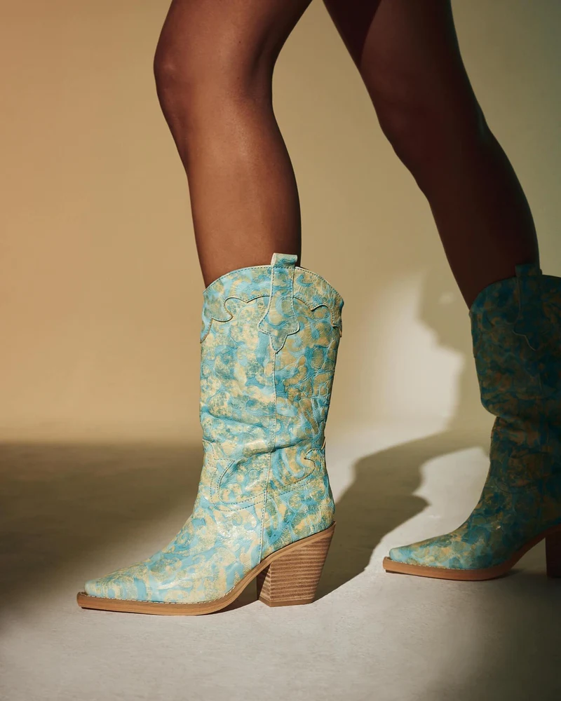 MEDIA BOTA BORDADOS