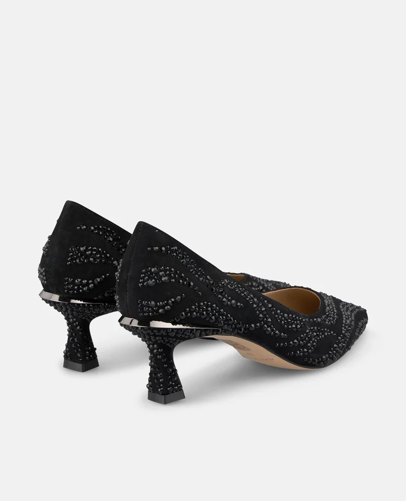 ZAPATO BAJO CON DETALLES