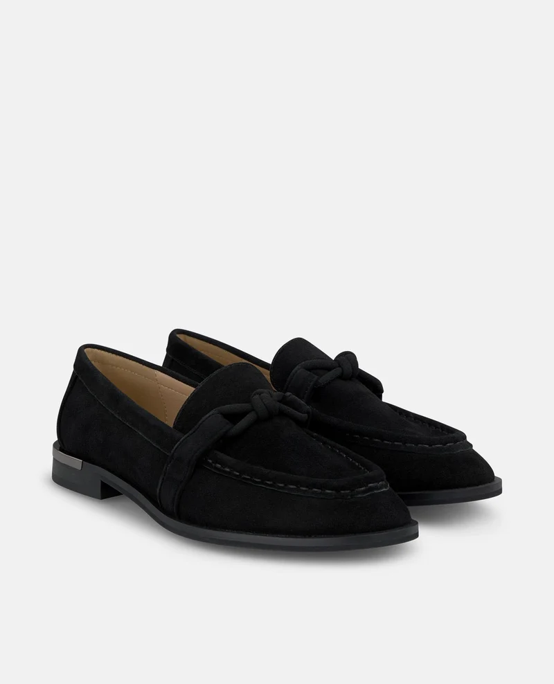 MOCASÍN DETALLE NUDO