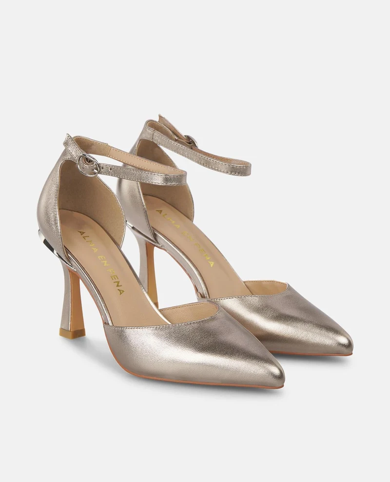 ZAPATO TACÓN CON PULSERA