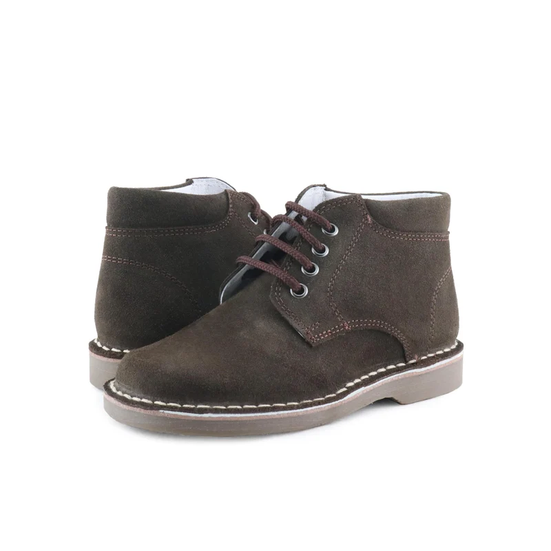 Bota serraje marrón 9025 Jeromín