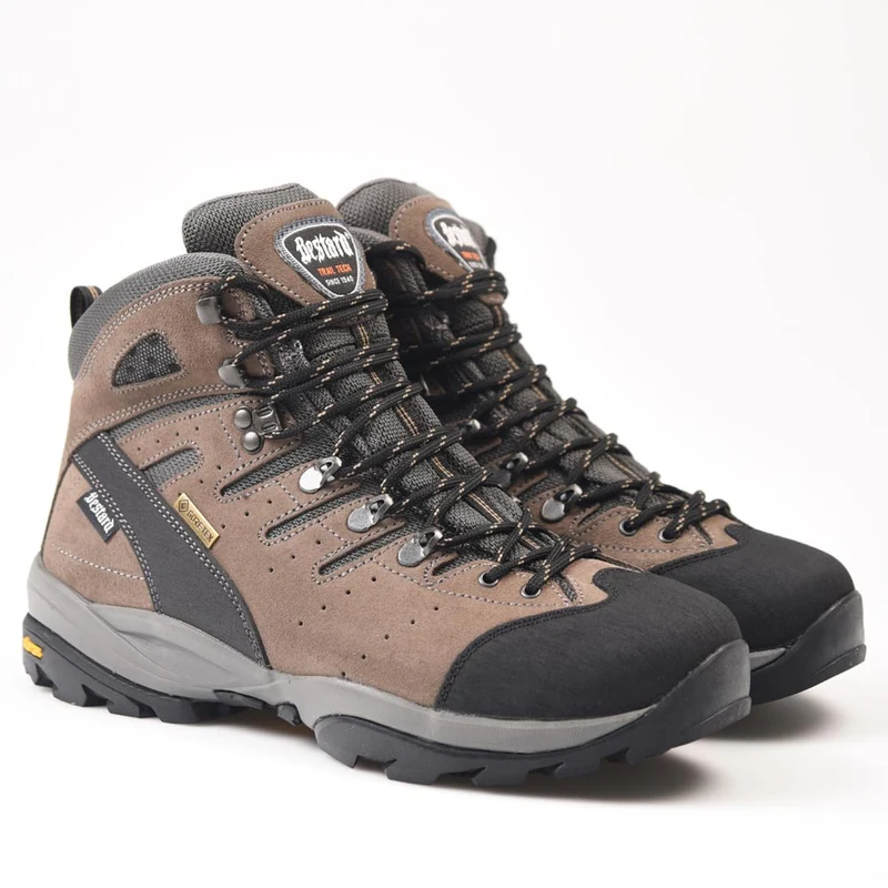 Botas de montaña y trekking Hombre Bestard Turó Gore-Tex Marrón