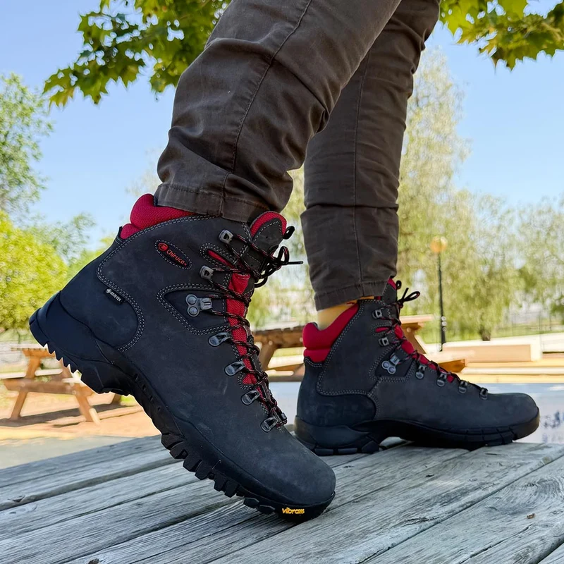 Botas de montaña y trekking Unisex Chiruca Dynamic 05 Gore-Tex Gris