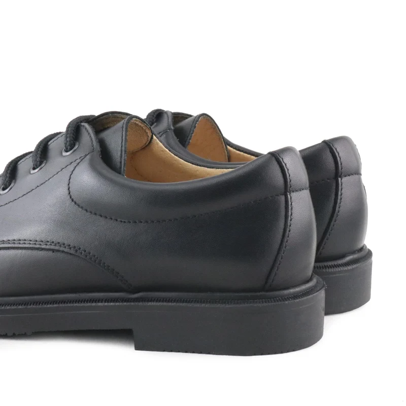 Blucher negro COLE Jeromín