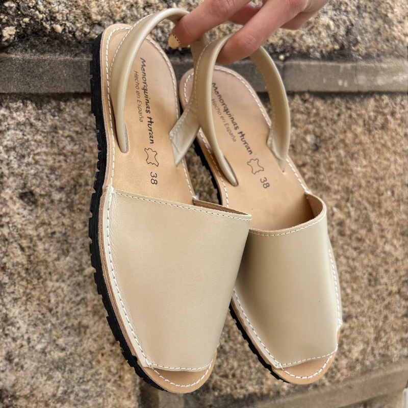 Sandalias Menorquinas Beige
