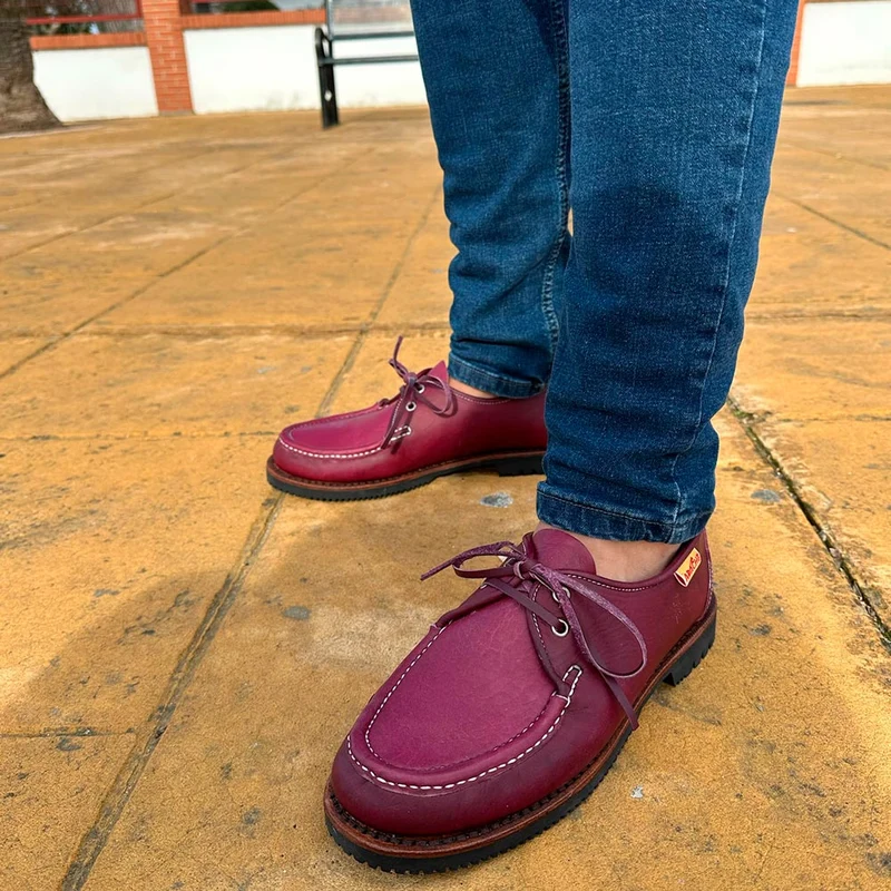 Zapatos Apache 401 Yukon Burdeos