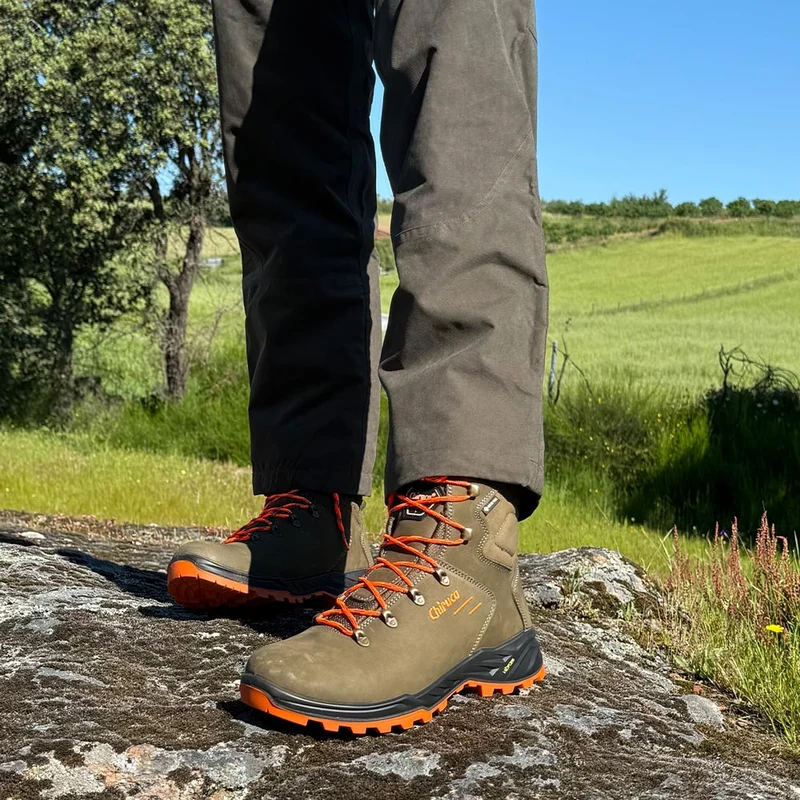 Botas de montaña y trekking Unisex Chiruca Game Hi Visibility 08 Gore-Tex Verde