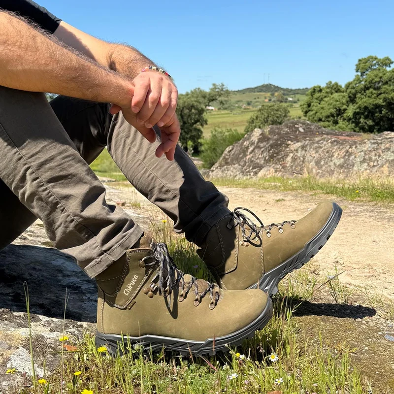Botas de montaña y trekking Unisex Chiruca Cares 01 Gore-Tex Verde