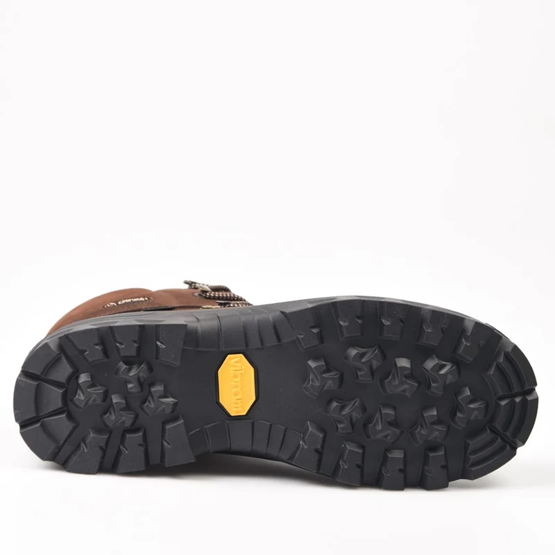 Botas de montaña y trekking Unisex Chiruca Urales 12 Gore-Tex Marrón