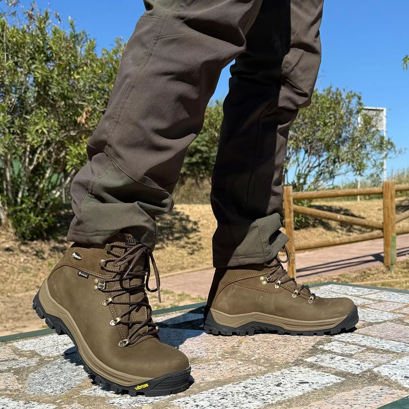Botas de montaña y trekking Unisex Chiruca Urales 01 Gore-Tex Verde