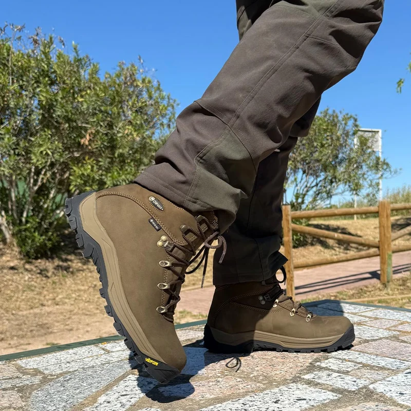 Botas de montaña y trekking Unisex Chiruca Urales 01 Gore-Tex Verde