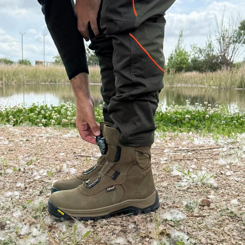 Botas de montaña y trekking Unisex Chiruca Bulldog Boa 01 Gore-Tex Verde