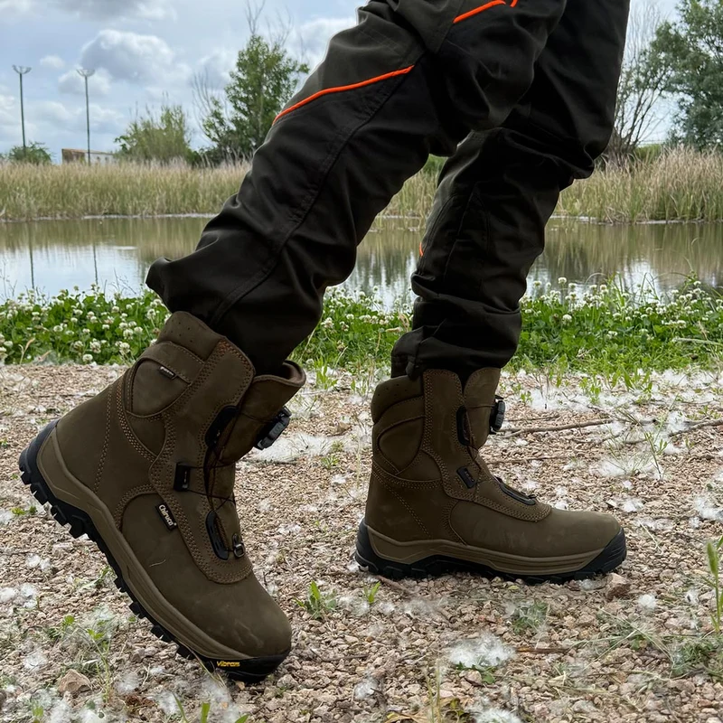 Botas de montaña y trekking Unisex Chiruca Bulldog Boa 01 Gore-Tex Verde