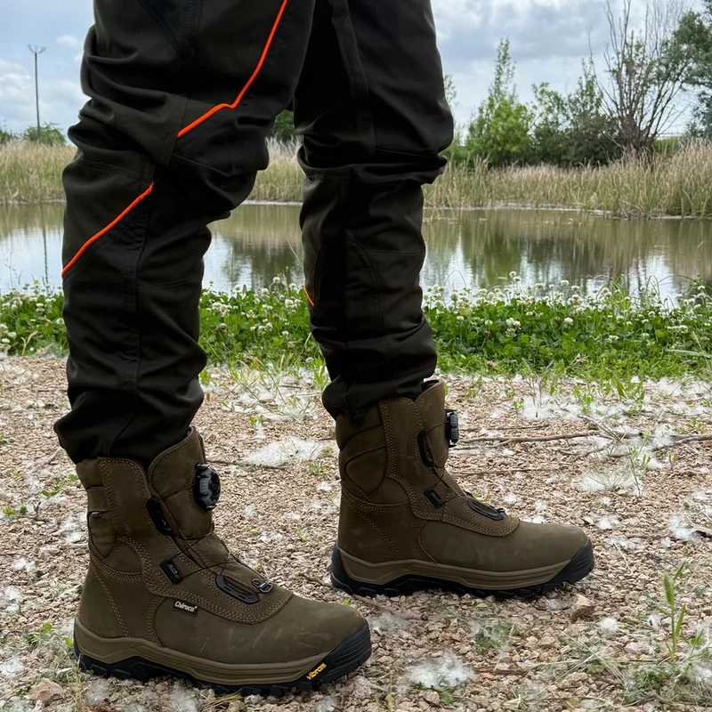 Botas de montaña y trekking Unisex Chiruca Bulldog Boa 01 Gore-Tex Verde