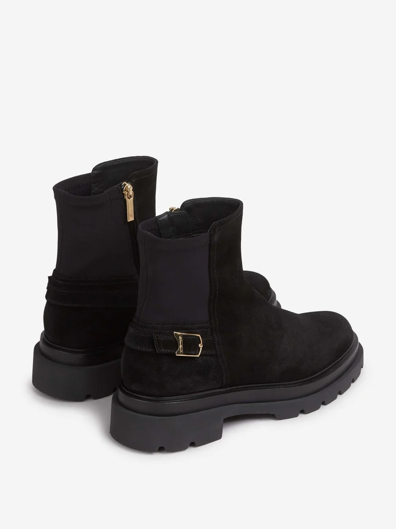 Botas Ante Hebilla