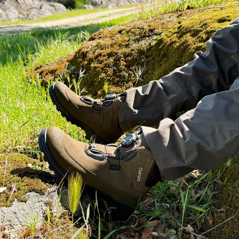 Botas de montaña y trekking Unisex Chiruca Cares Boa 11 Bandeleta Gore-Tex Verdoso