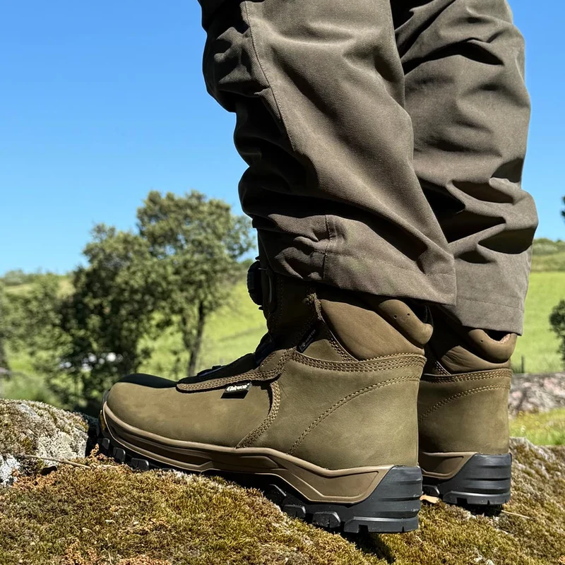 Botas de montaña y trekking Unisex Chiruca Boxer Boa 01 Gore-Tex Verde