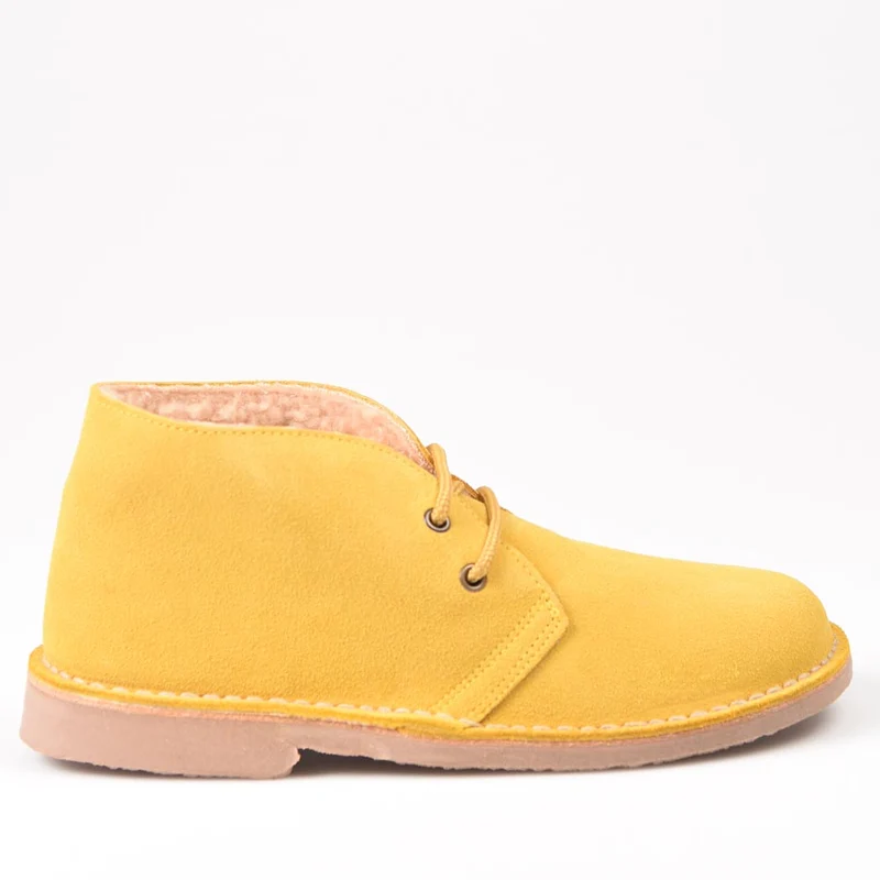 Botas Pisamierdas Amarillo Borreguito