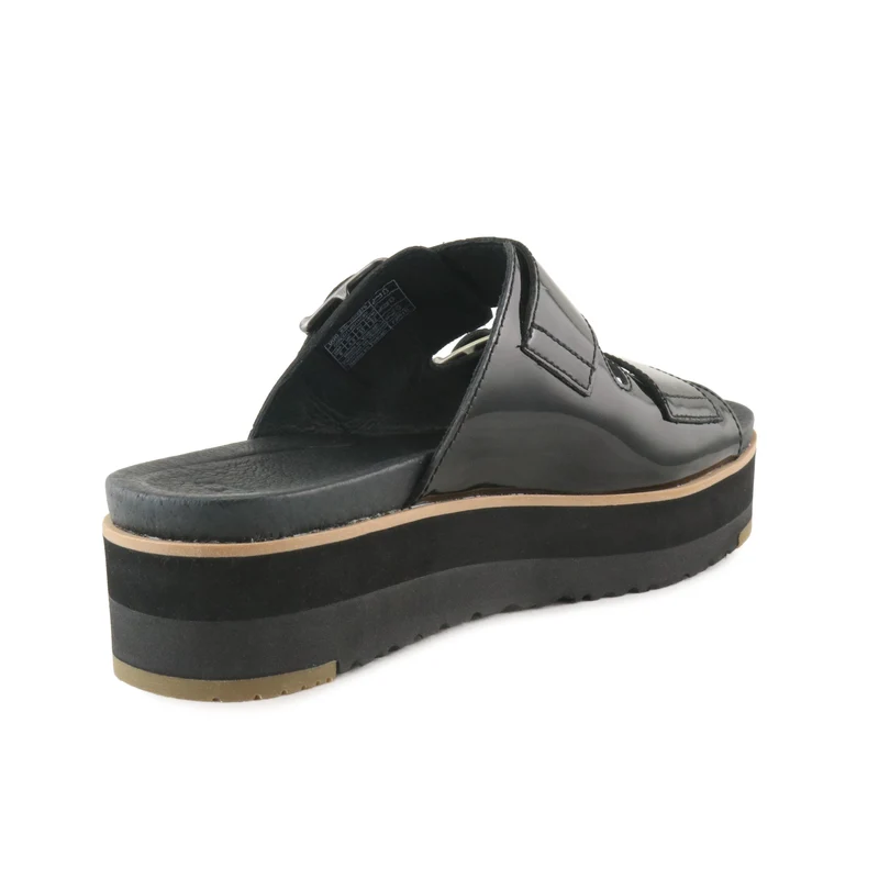 Zueco charol negro CAMMIE UGG