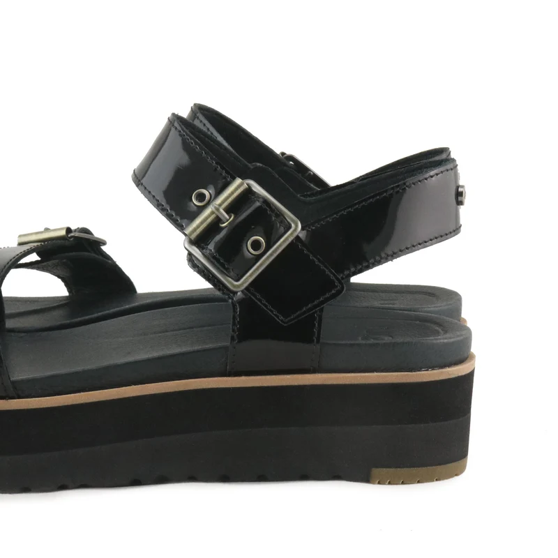 Sandalia charol negro ANGIE UGG