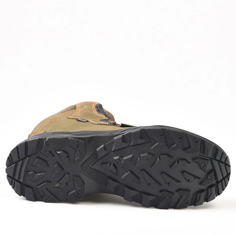 Botas de montaña y trekking Unisex Chiruca Labrador Boa 01 Gore-Tex Verde