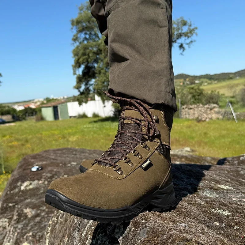 Botas de montaña y trekking Unisex Chiruca Torcaz 01 Gore-Tex Verdoso