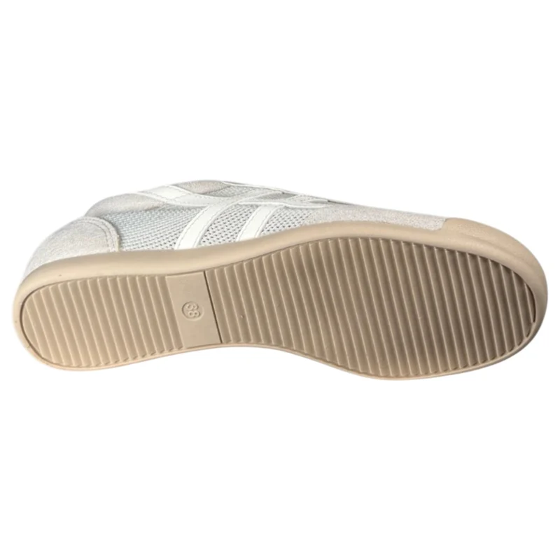 Zapatillas Corina Retro M6035 Plata