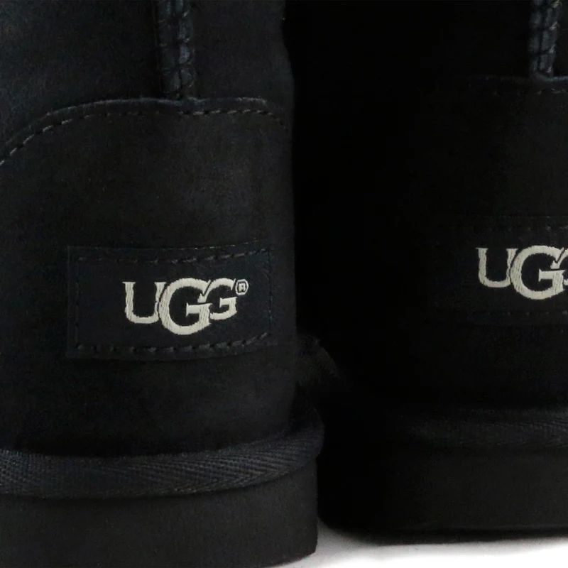 Bota negra 5251 UGG