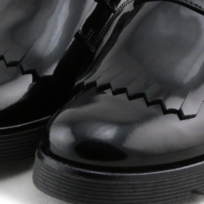 Blucher charol negro 4434 Eli
