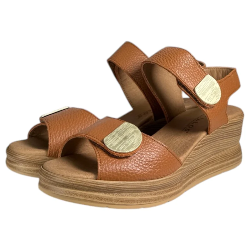 Sandalias Pitillos Cuña Apliques Dorados 11054 Cuero