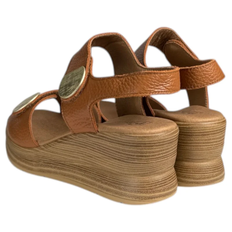 Sandalias Pitillos Cuña Apliques Dorados 11054 Cuero